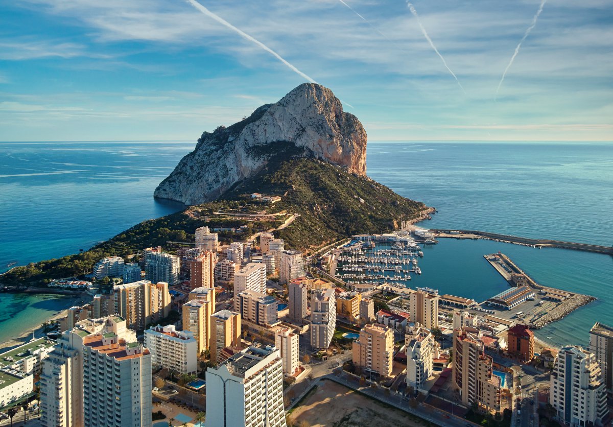Non-essential travel permitted again: the arrangements for getting to Spain